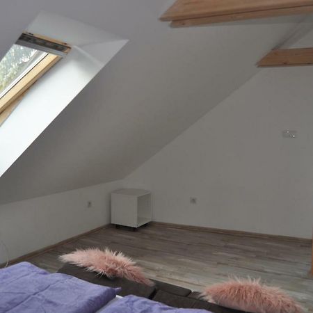 Ferienwohnung Domek Na Betleme Hlinsko Exterior foto